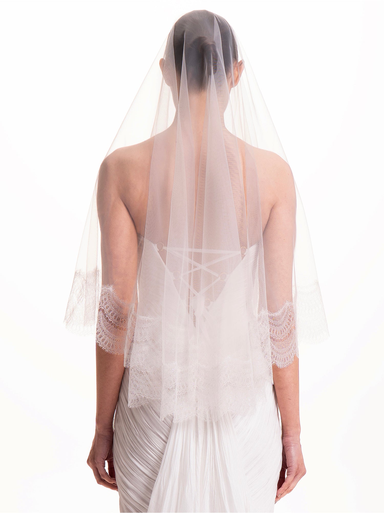 ANISE VEIL